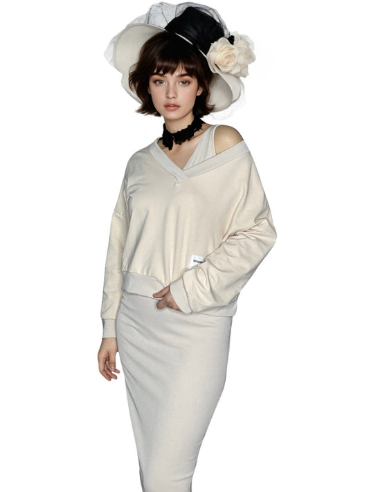 Élise Stylish Sweater Set