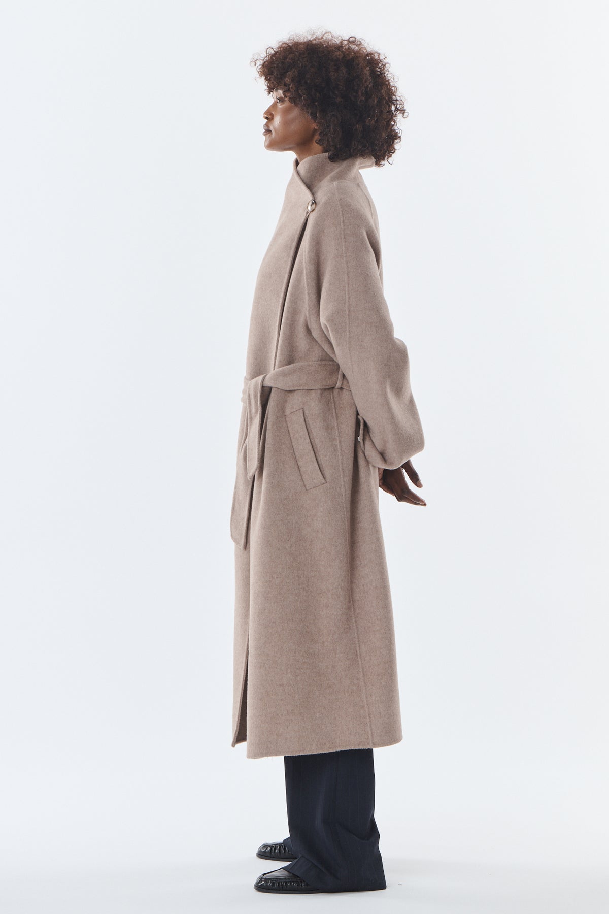 Honorine Asymmetric Wool-Cashmere Coat - ANNIVRE